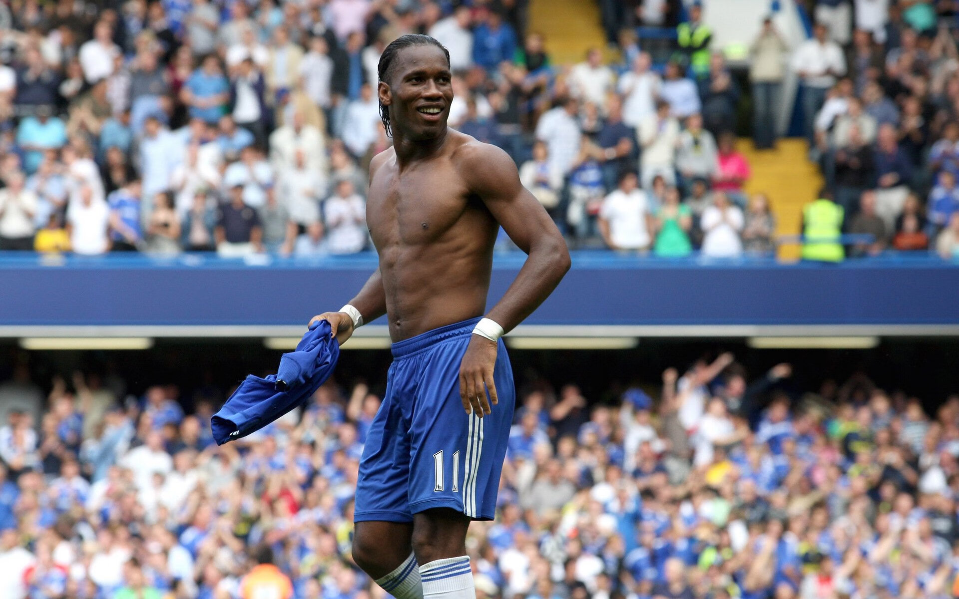 跨界主宰，从孟菲斯到慕尼黑，巨兽与天才的双线统治