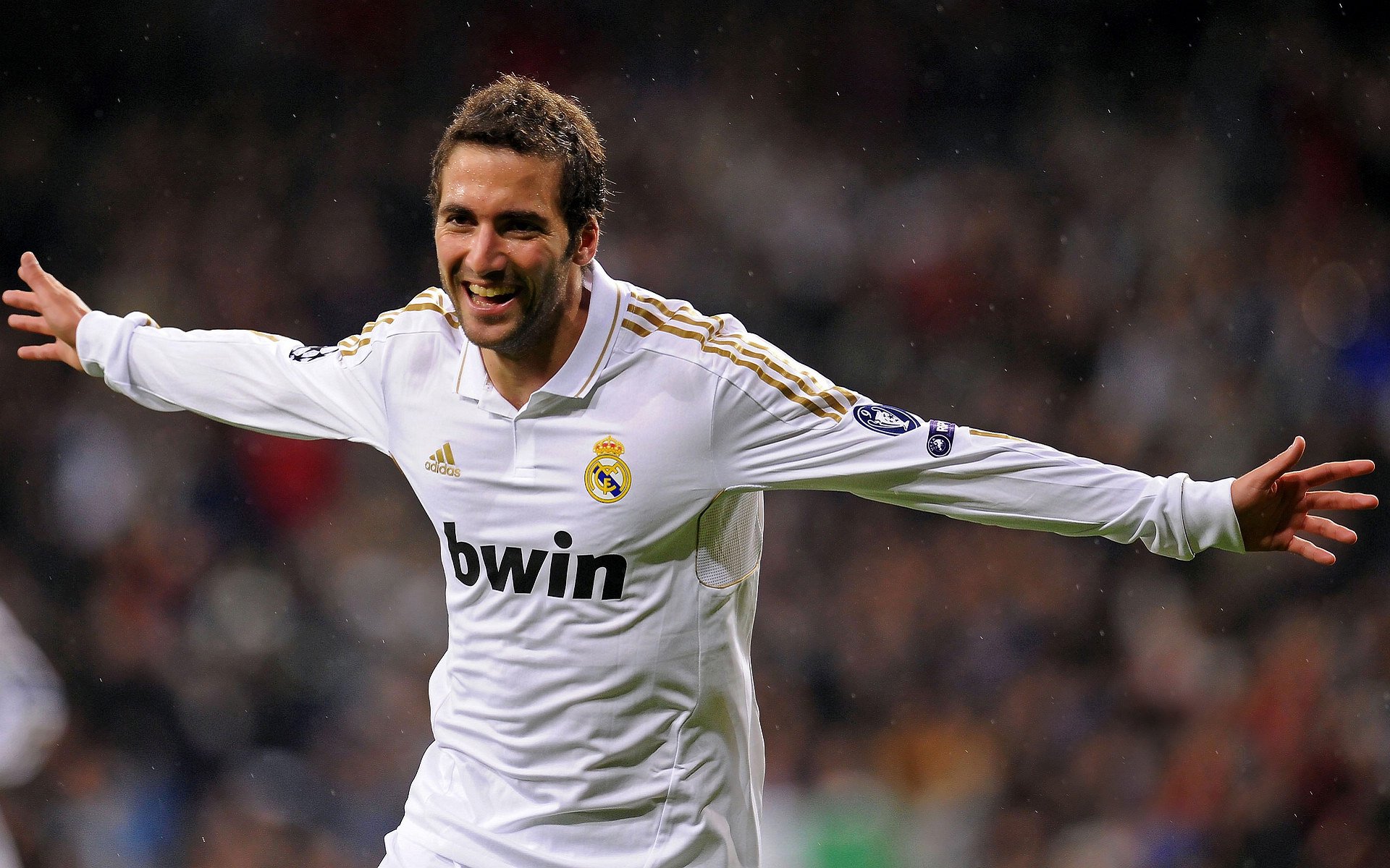 逆转之夜,格列兹曼点燃赛场,乌拉圭绝境重生