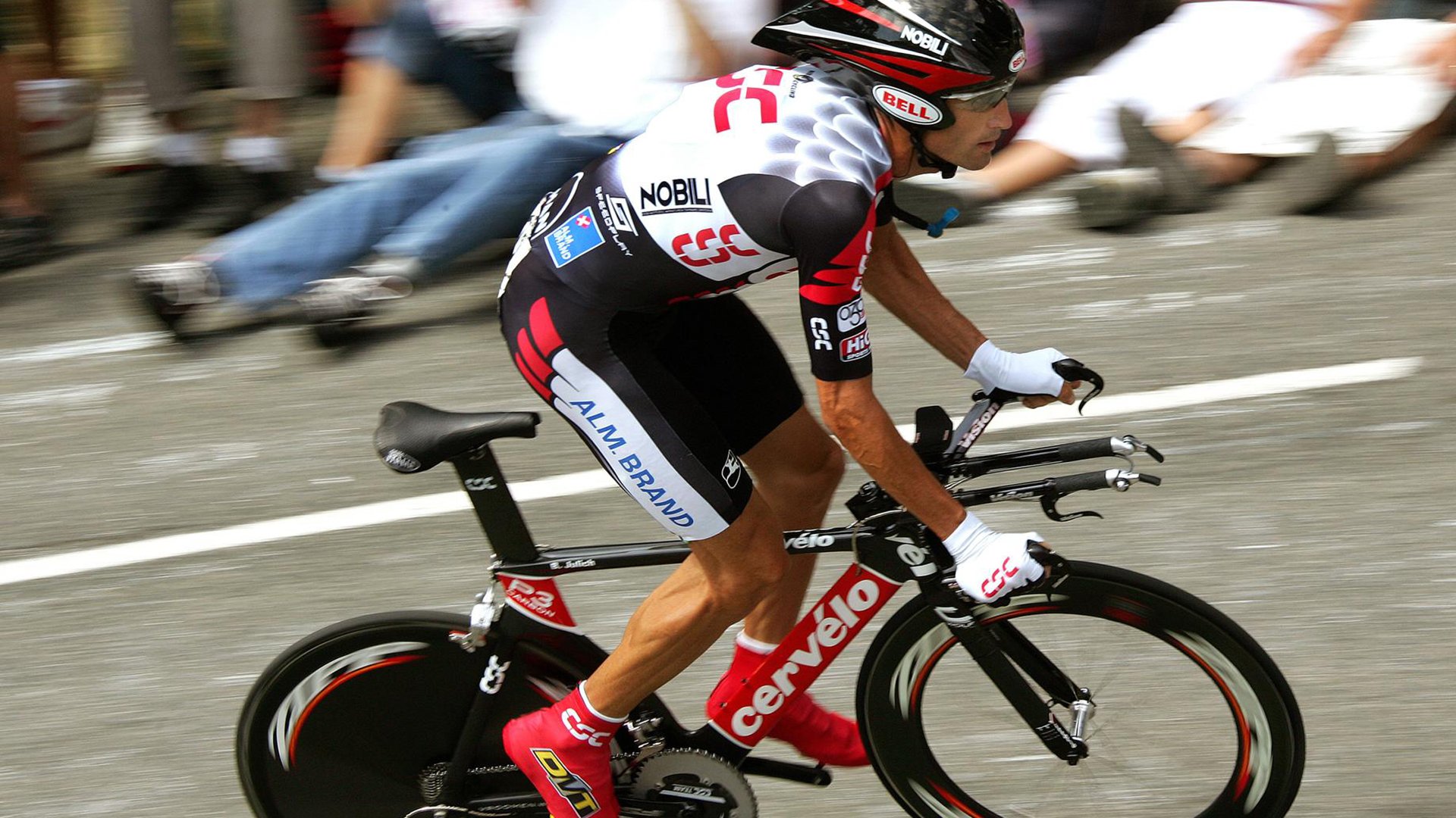 北欧风暴席卷欧洲杯，丹麦横扫德国，马琳创纪录之夜改写历史